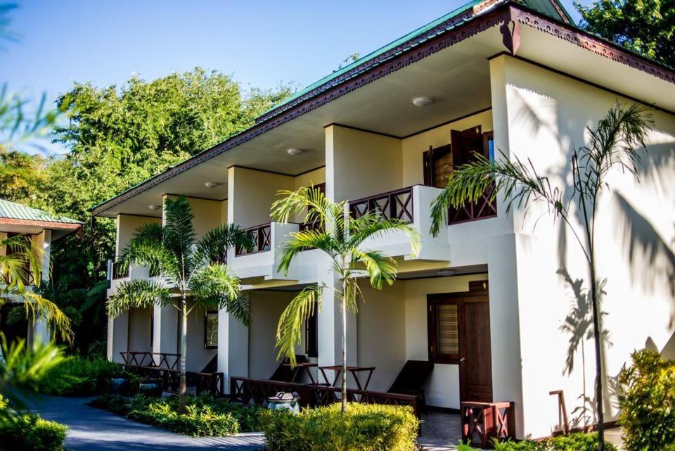 Jade Marina Resort And Spa Ngapali Zewnętrze zdjęcie
